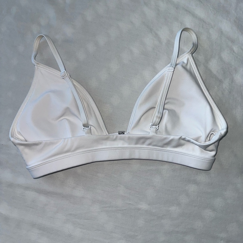 TLF tempo front clasp sports bra - Picture 2 of 4